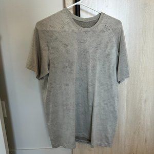 Lululemon Metal Vent Tech Short Sleeve Shirt